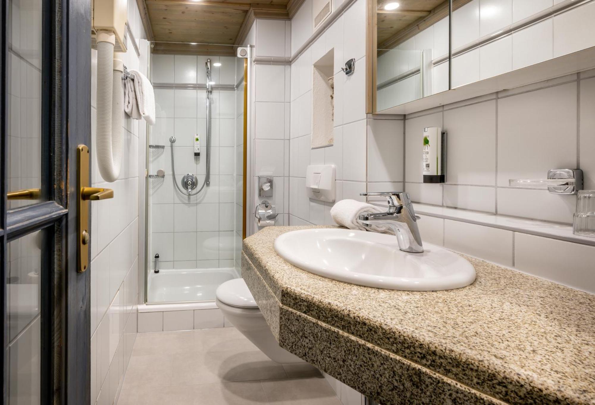 Hotel Promenade باد فسينغ المظهر الخارجي الصورة