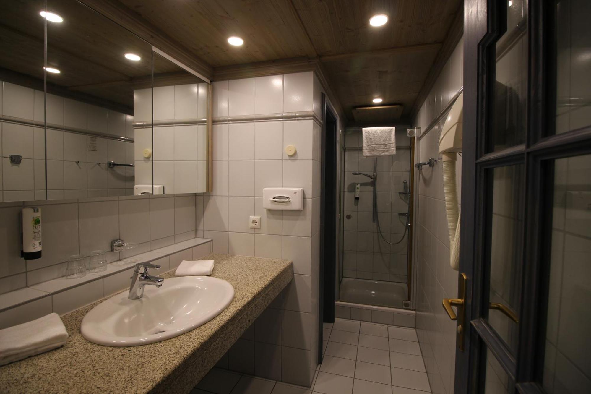 Hotel Promenade باد فسينغ المظهر الخارجي الصورة